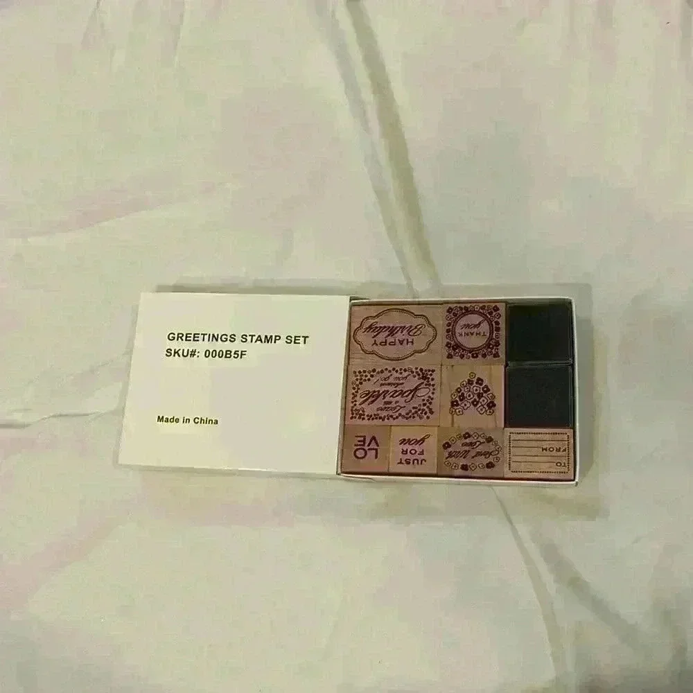 New greetings stamps set